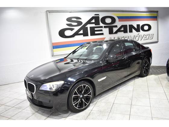 BMW 750i 4.4 M SPORT SEDAN V8 32V GASOLINA 4P AUTOMÁTICO